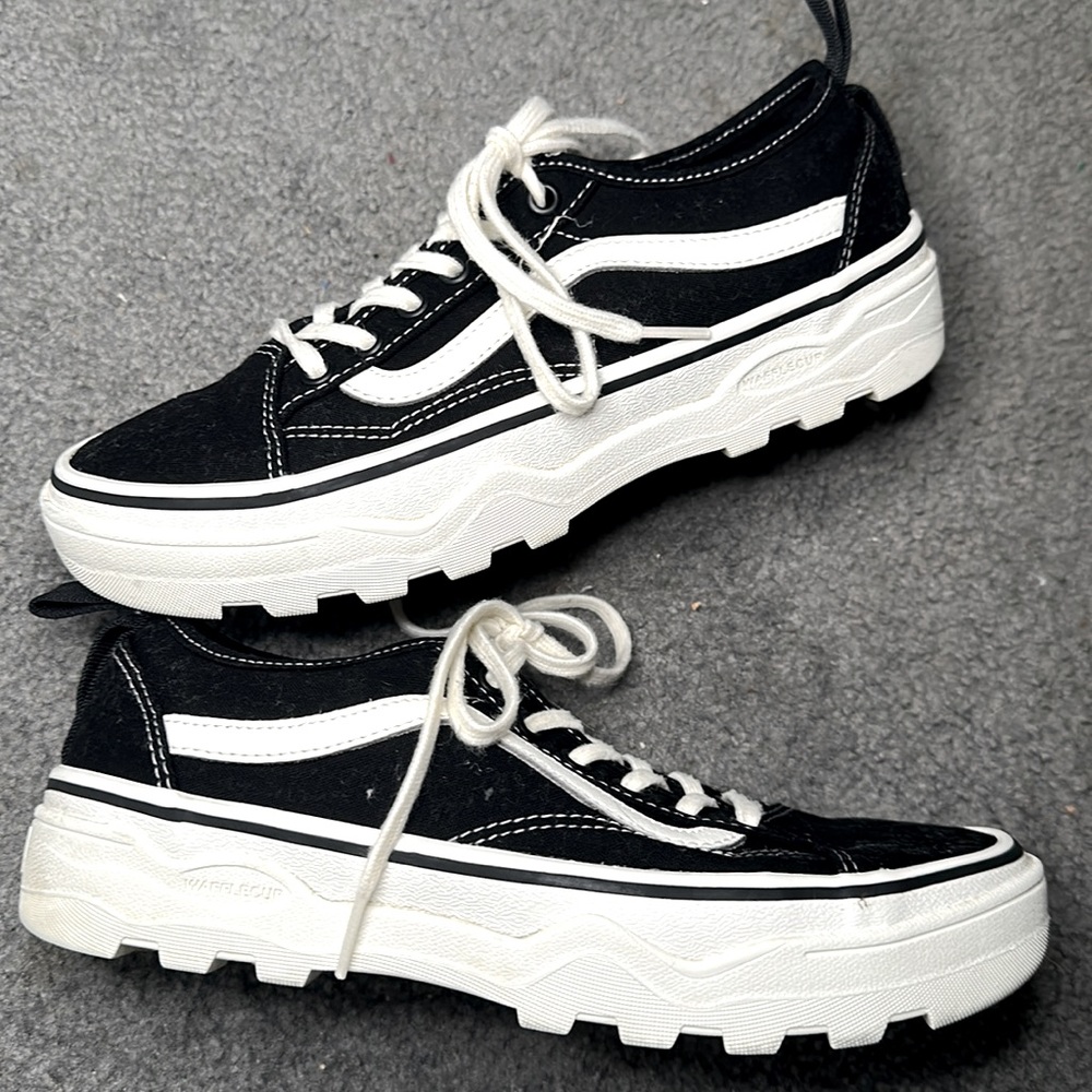 Vans Sentry Old Skool WC Canvas Shoe - Women